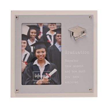 Graduation Frame MO174